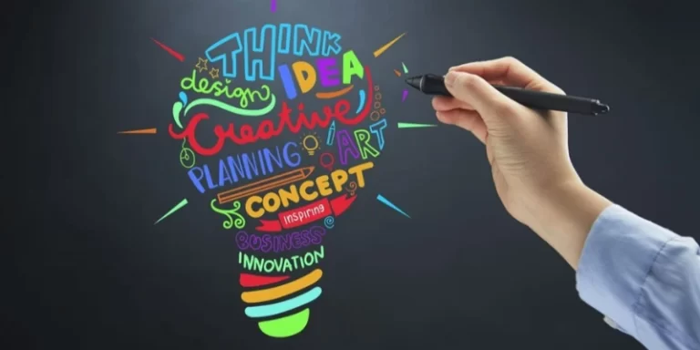 What is the difference between UI and Graphic Design?